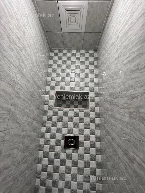 Satılır 3 otaqlı köhnə tikili 73 m²