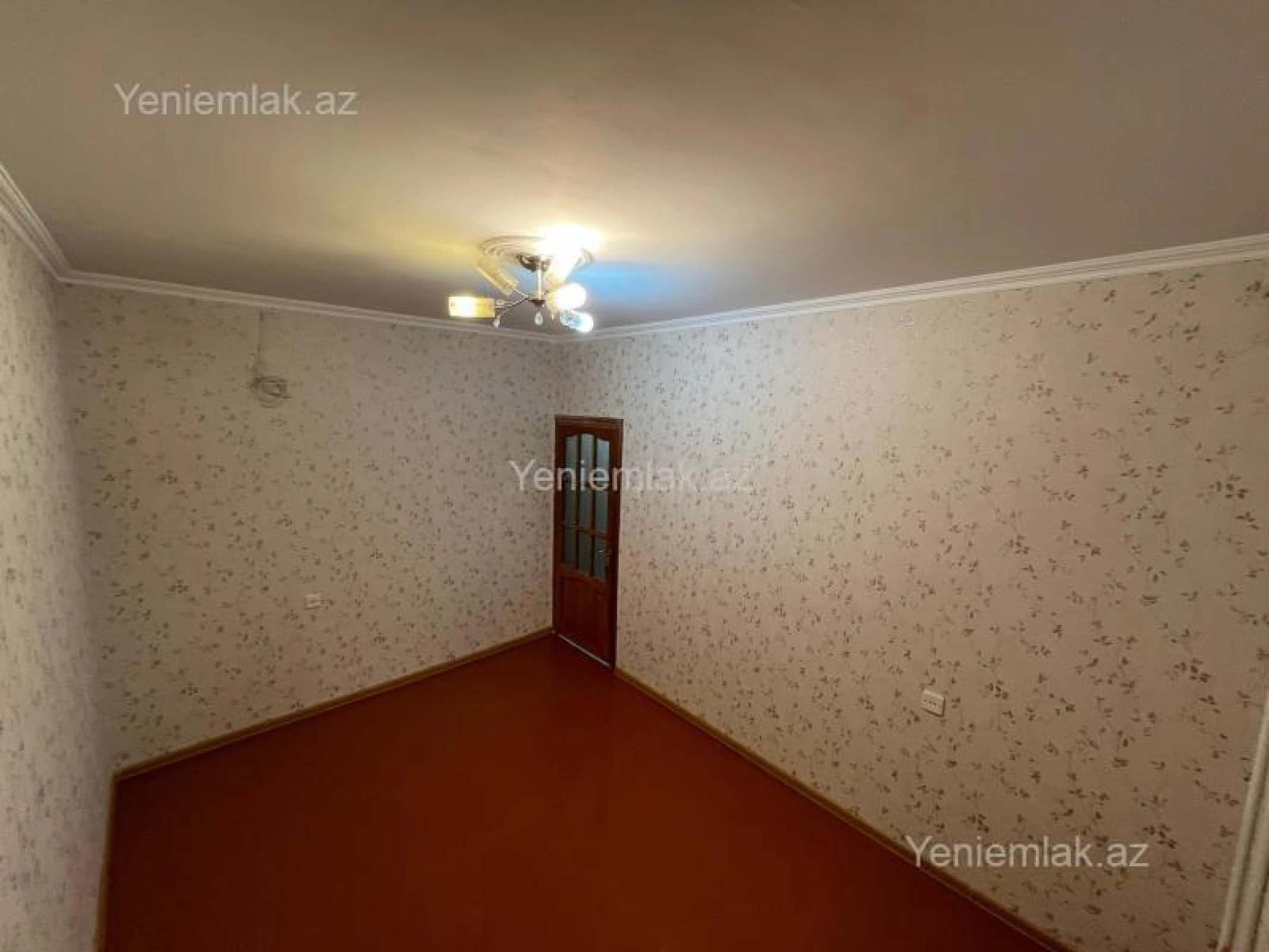 Satılır 3 otaqlı köhnə tikili 73 m²