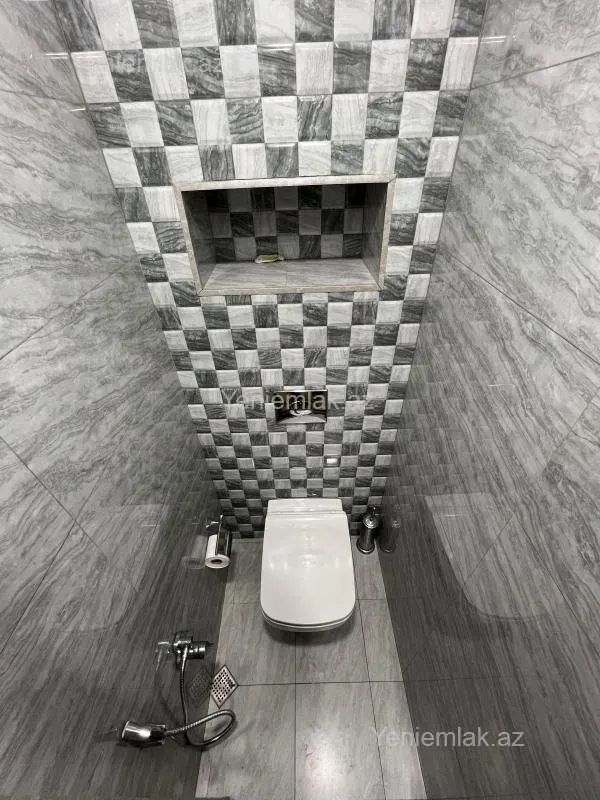 Satılır 3 otaqlı köhnə tikili 73 m²