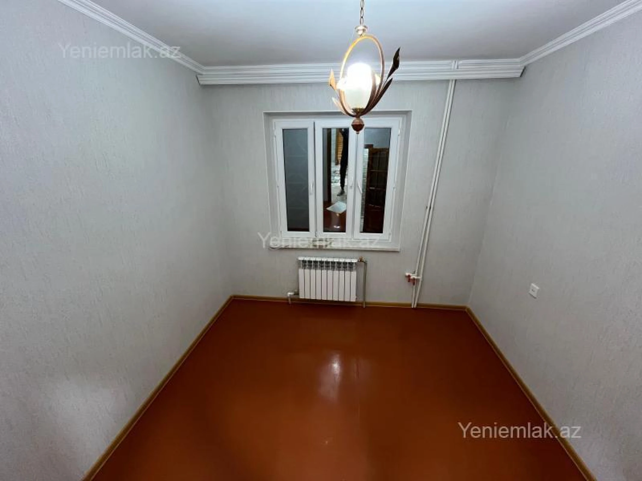 Satılır 3 otaqlı köhnə tikili 73 m²