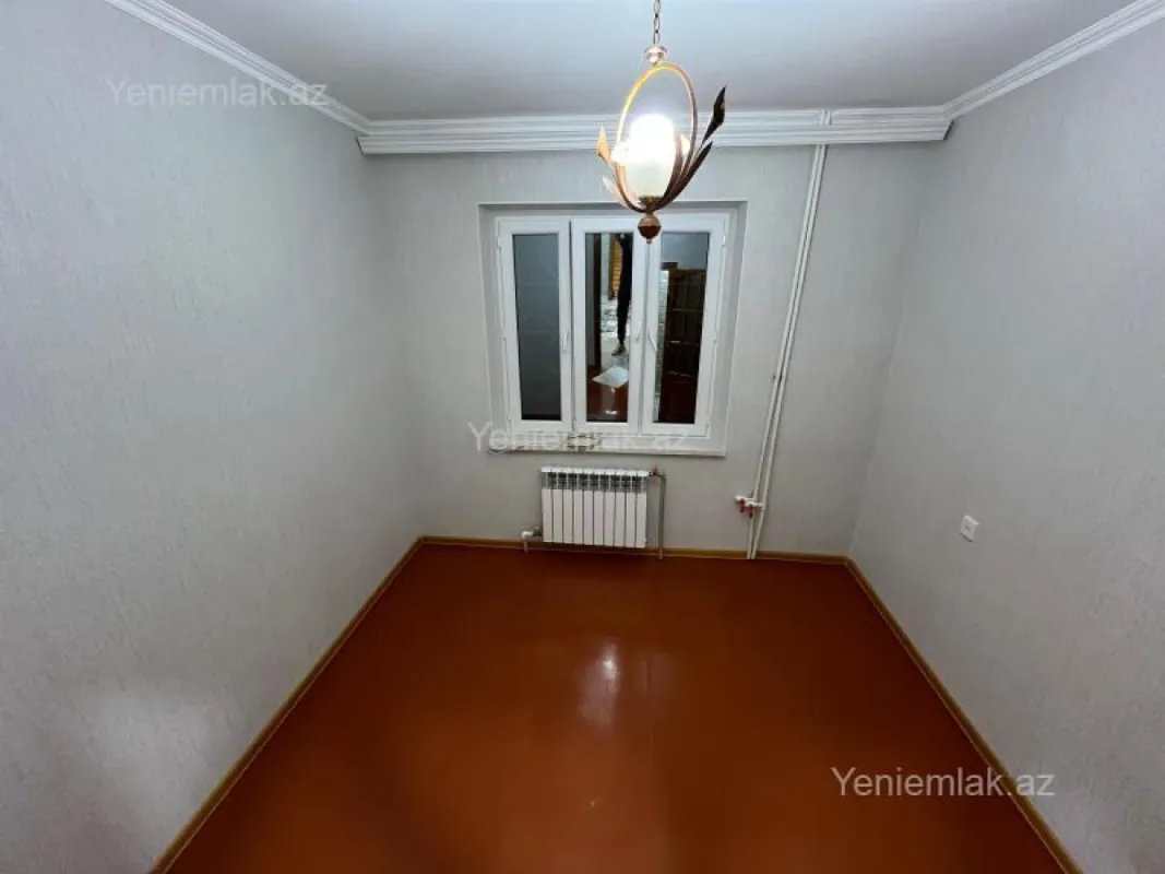 Satılır 3 otaqlı köhnə tikili 73 m²