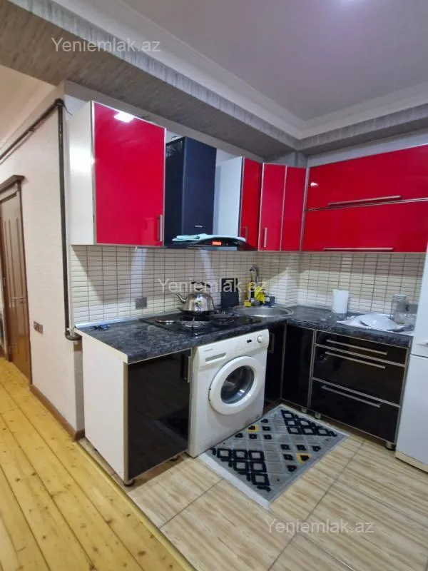 Satılır 2 otaqlı yeni tikili 60 m²