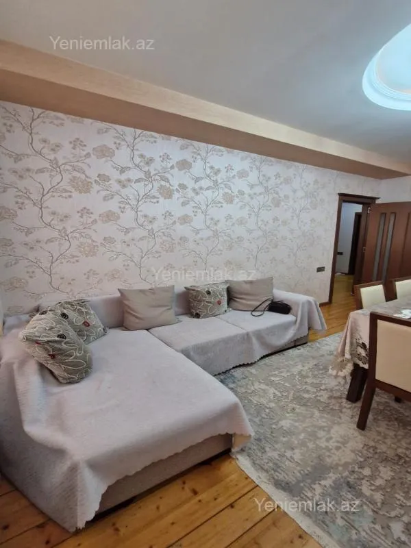 Satılır 2 otaqlı yeni tikili 60 m²