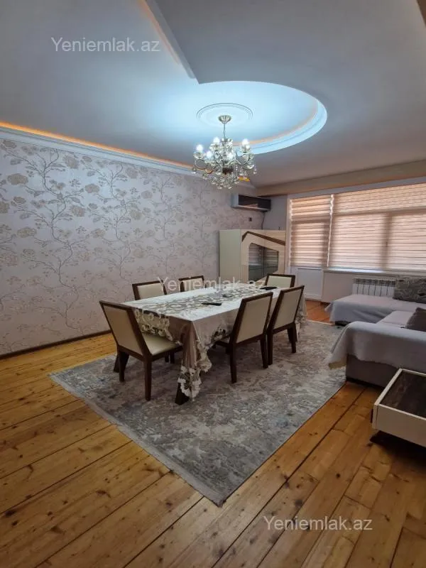 Satılır 2 otaqlı yeni tikili 60 m²