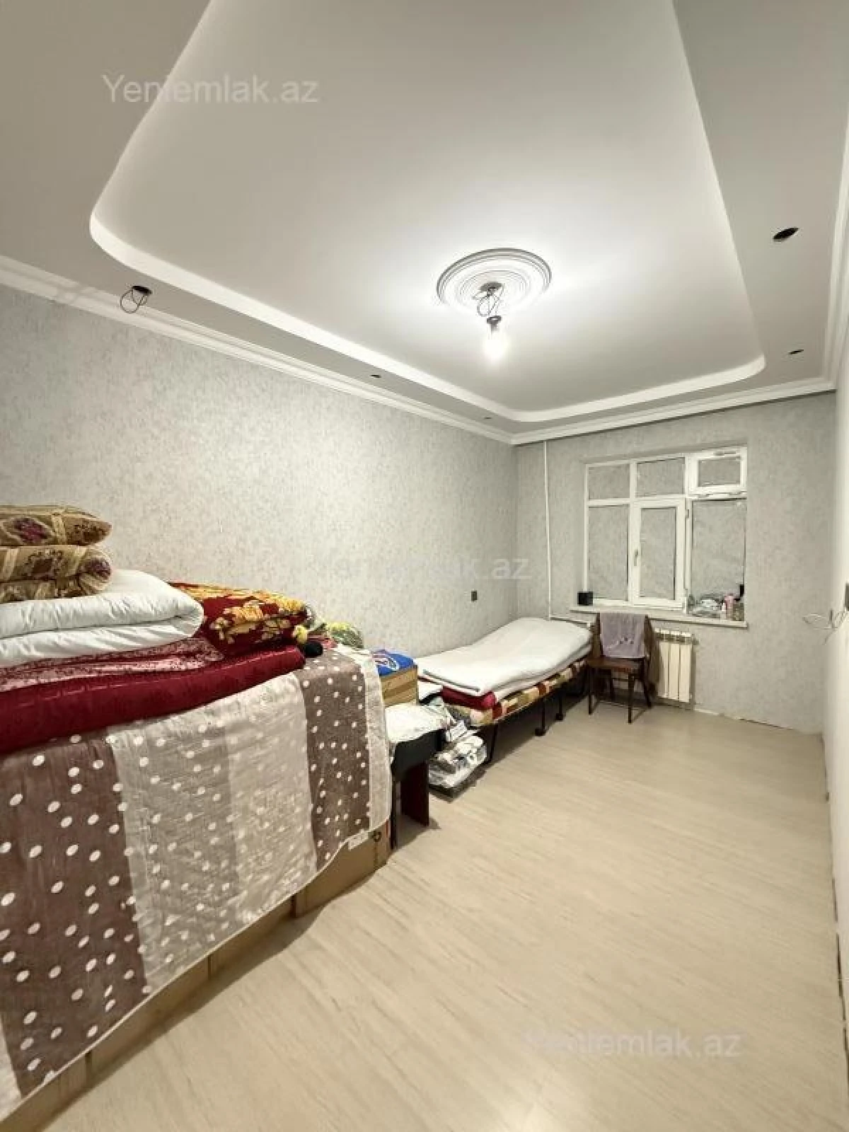 Satılır 4 otaqlı köhnə tikili 100 m²