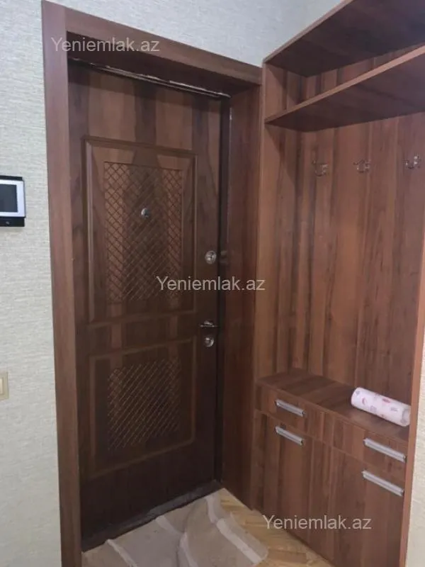 Satılır 3 otaqlı yeni tikili 105 m²