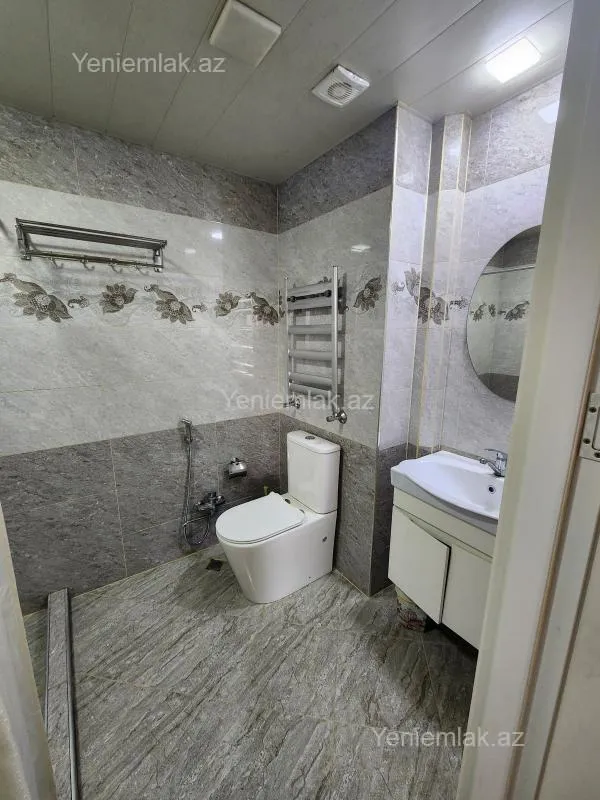 Satılır 3 otaqlı yeni tikili 93 m²