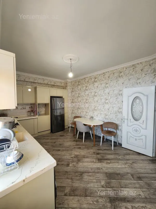 Satılır 3 otaqlı yeni tikili 93 m²