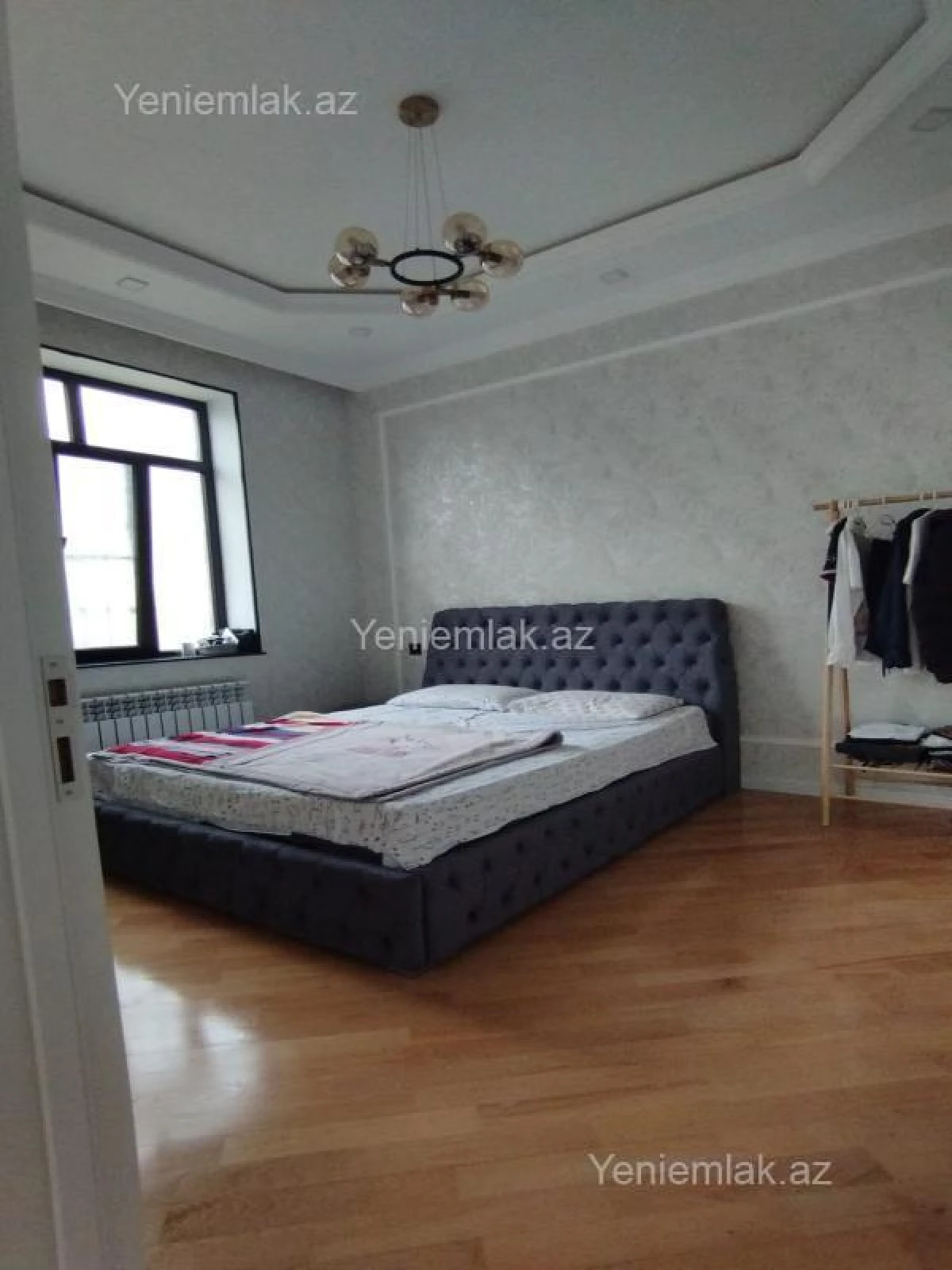 Satılır 5 otaqlı həyət evi 220 m²