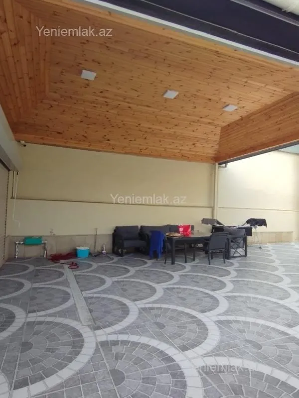 Satılır 5 otaqlı həyət evi 220 m²