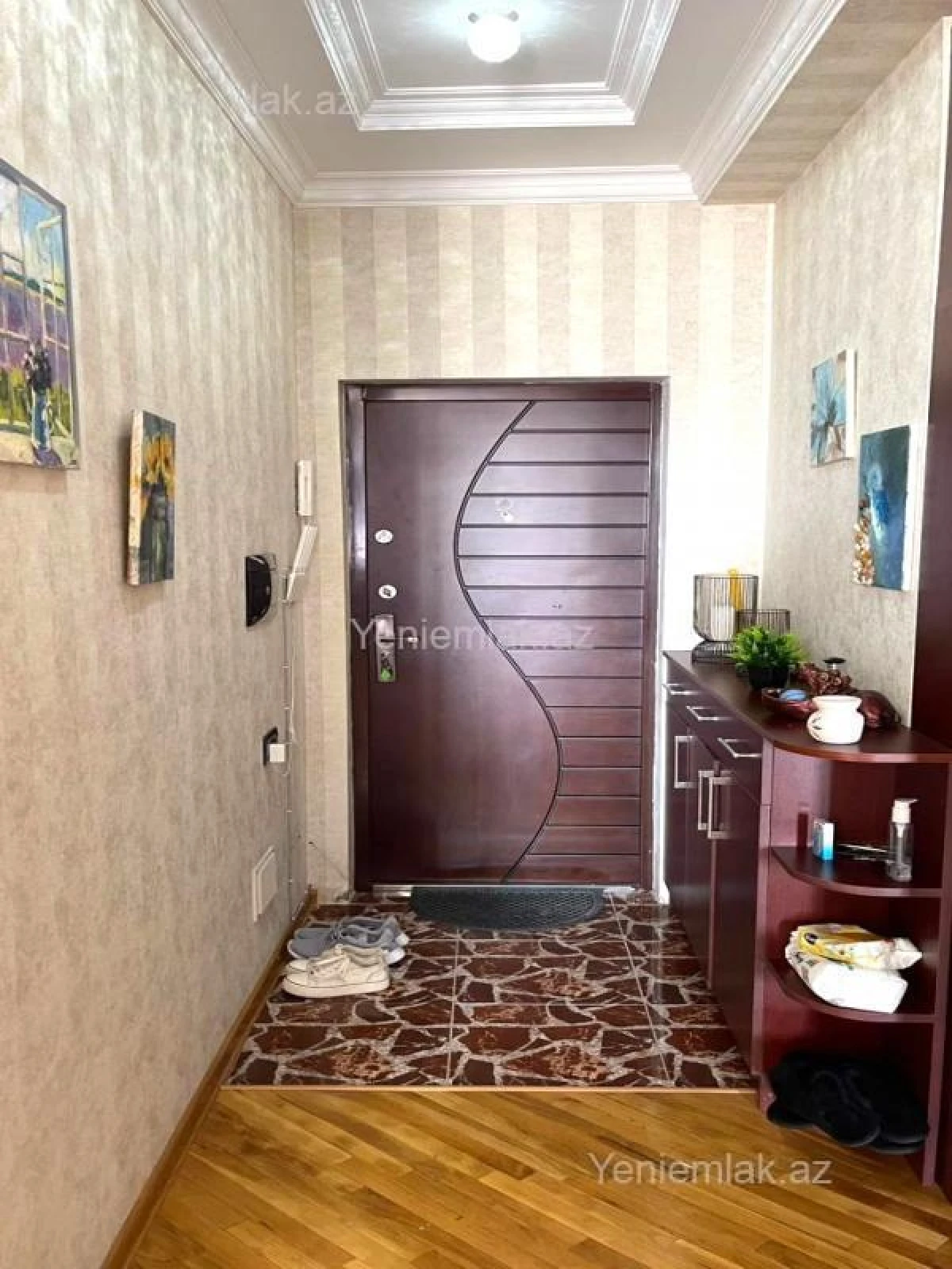 Satılır 2 otaqlı yeni tikili 85 m²