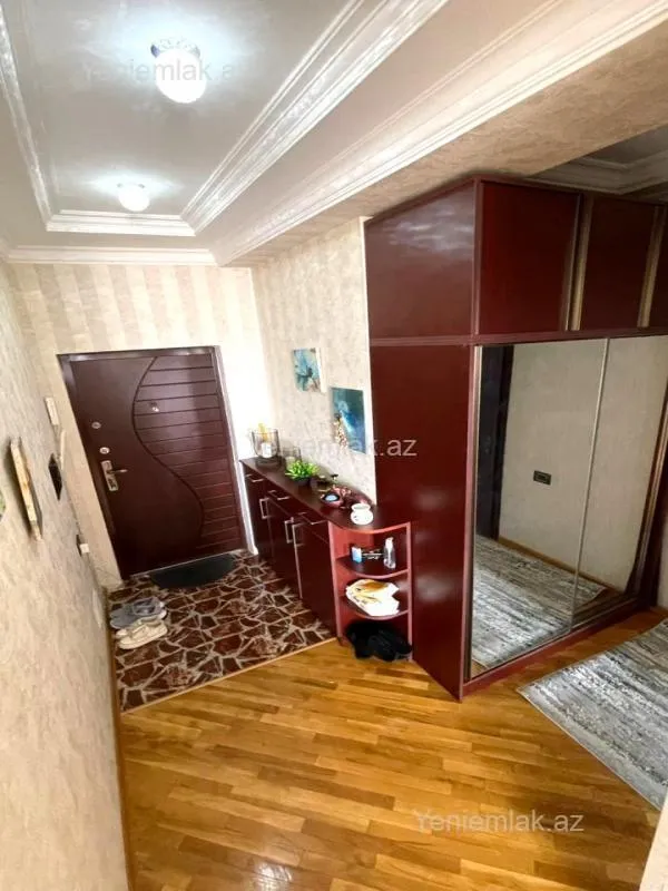 Satılır 2 otaqlı yeni tikili 85 m²
