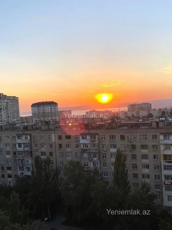 Satılır 2 otaqlı yeni tikili 85 m²