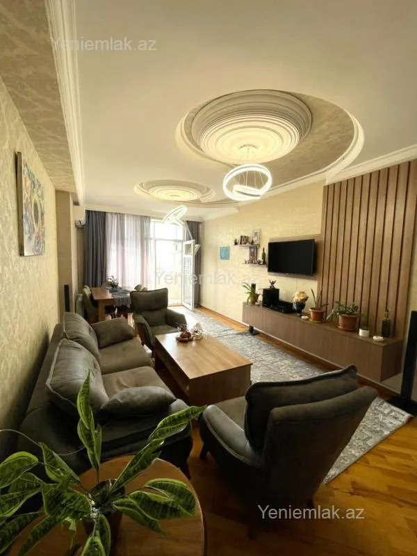 Satılır 2 otaqlı yeni tikili 85 m²