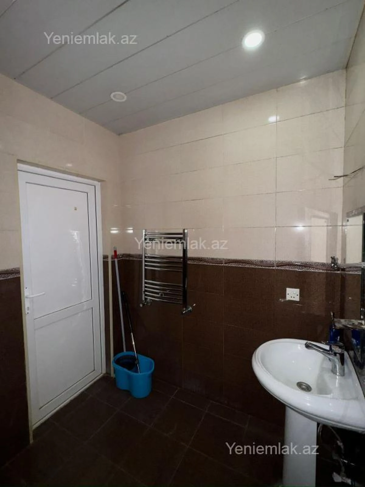 Satılır 2 otaqlı yeni tikili 102 m²