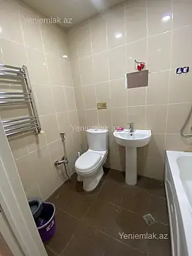 Satılır 2 otaqlı yeni tikili 65 m²