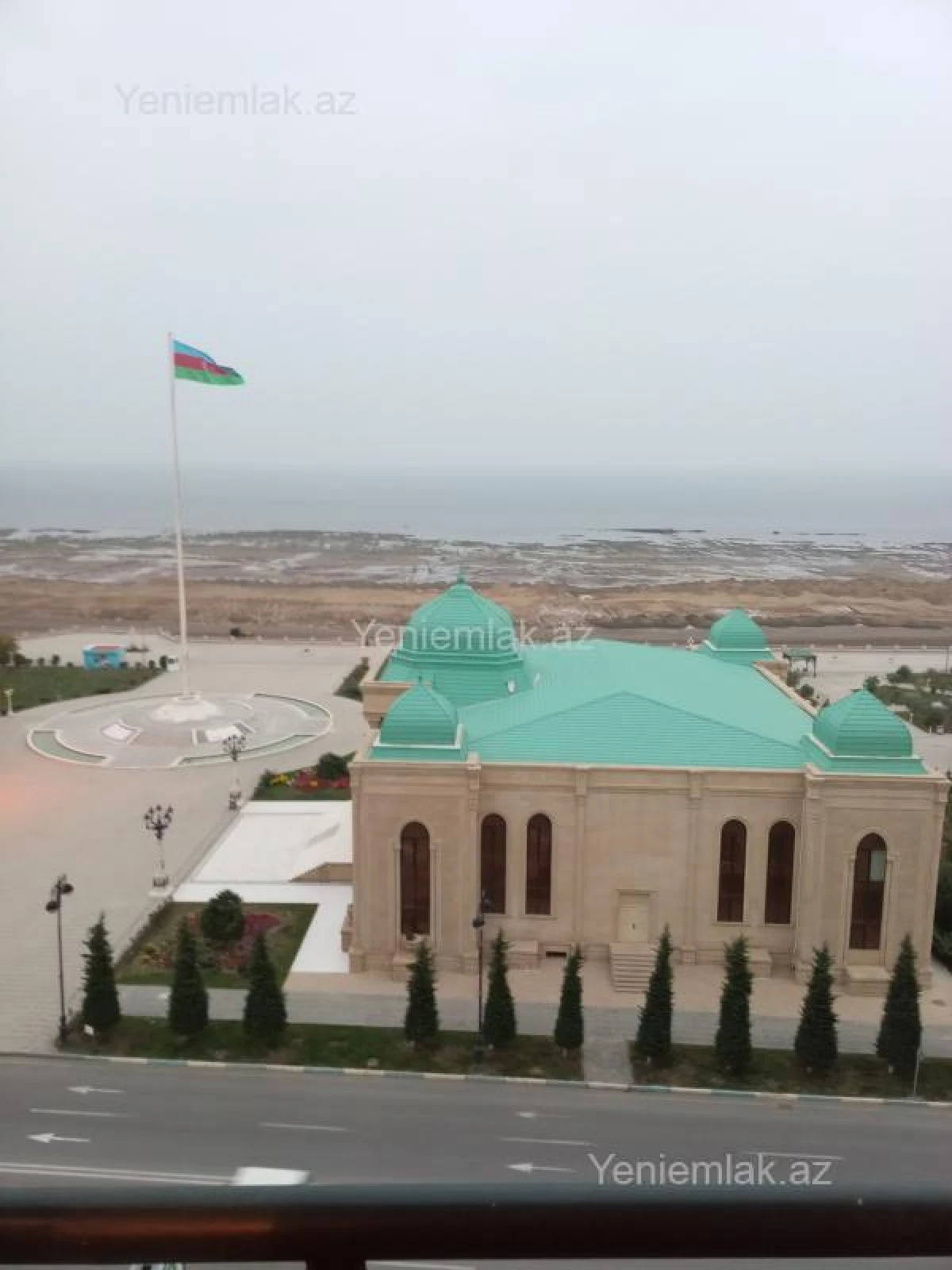 Satılır 2 otaqlı yeni tikili 60 m²