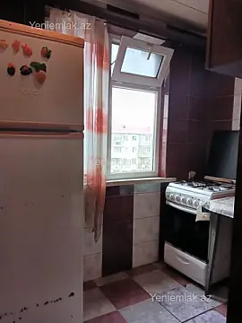 Satılır 3 otaqlı köhnə tikili 64 m²