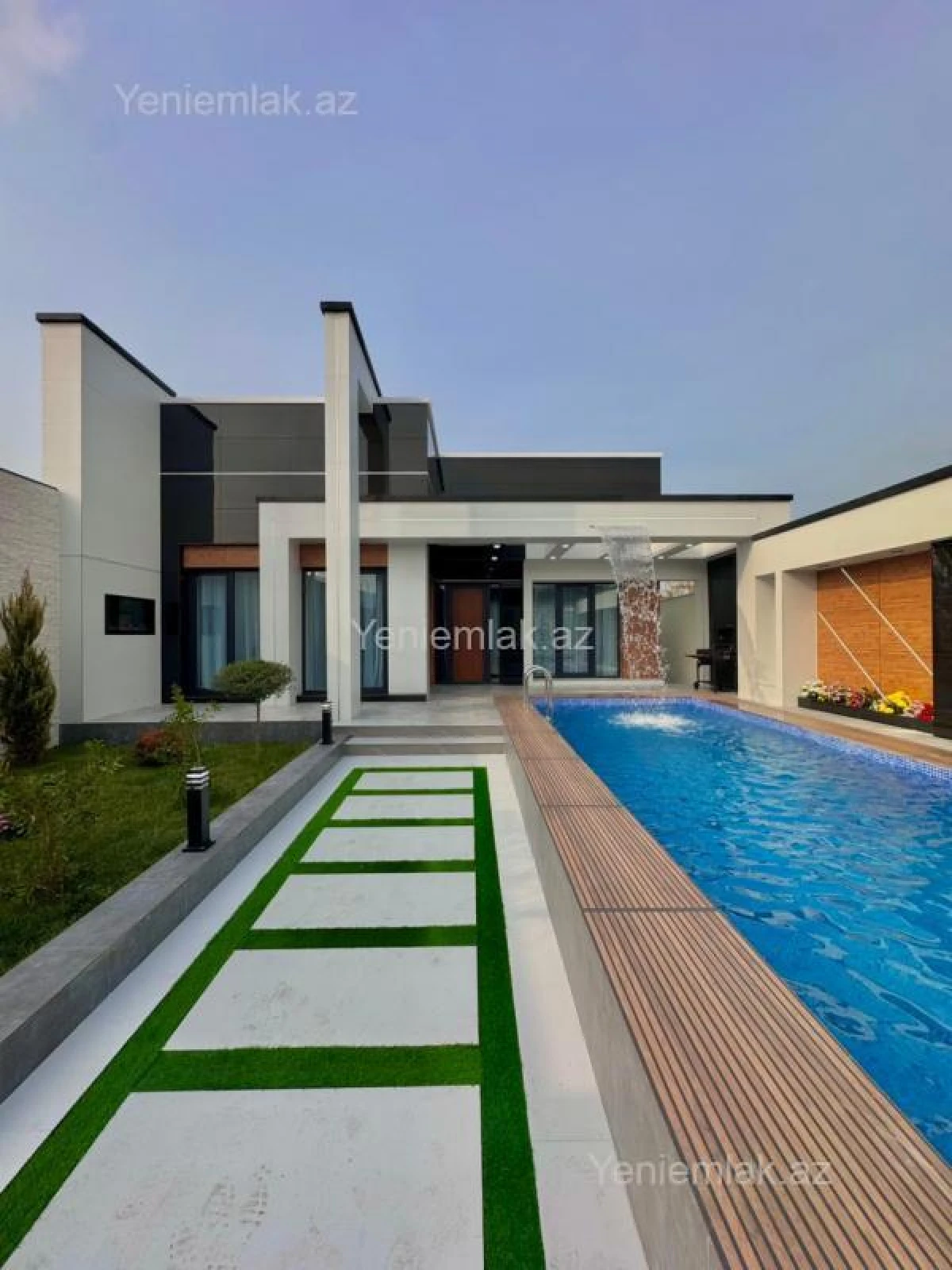 Satılır 4 otaqlı həyət evi 180 m²