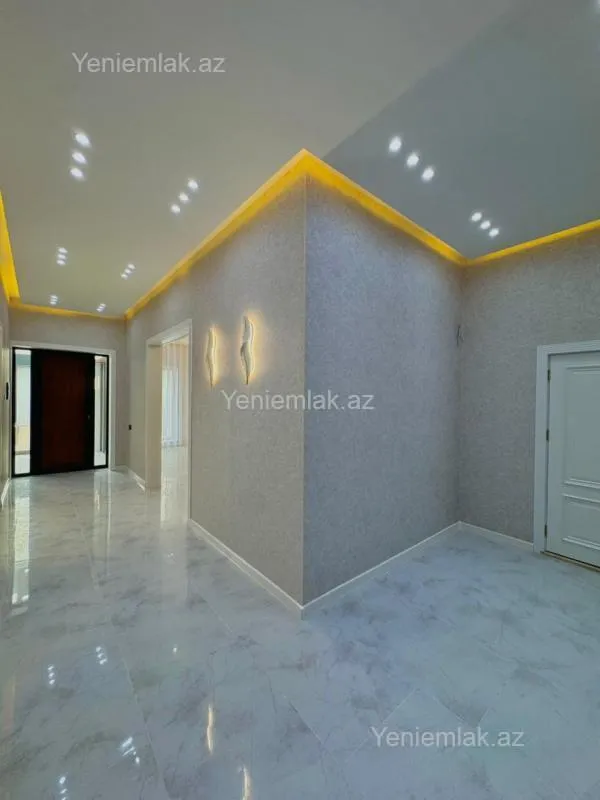 Satılır 4 otaqlı həyət evi 180 m²