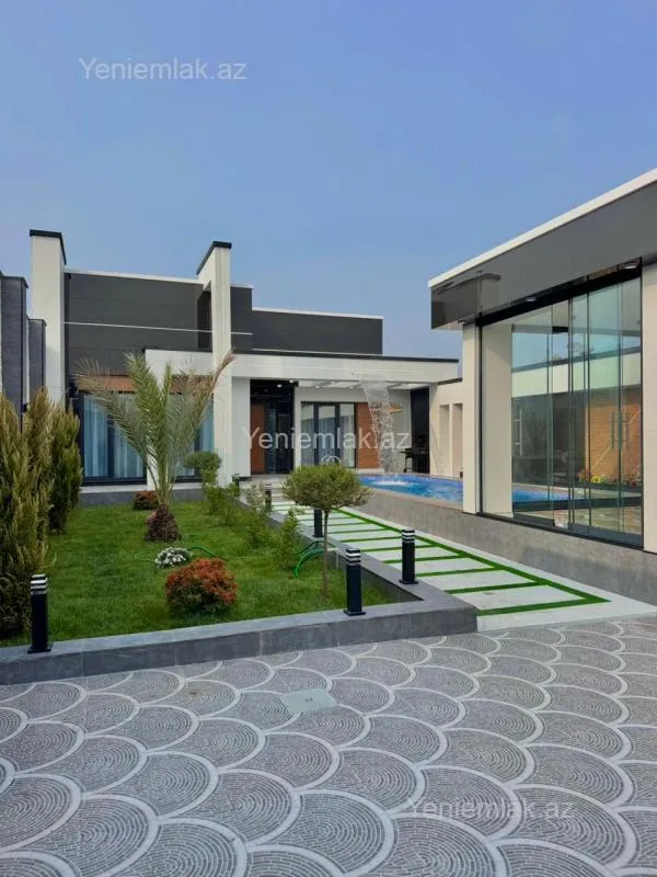 Satılır 4 otaqlı həyət evi 180 m²