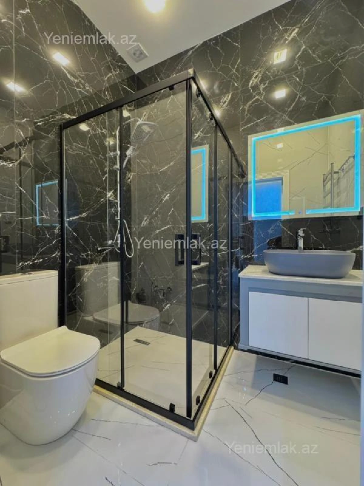 Satılır 4 otaqlı həyət evi 180 m²