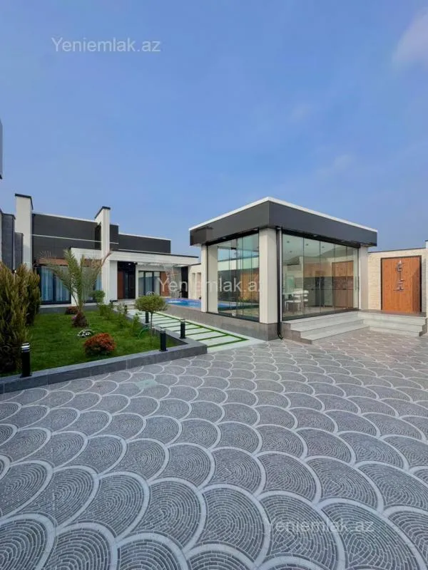 Satılır 4 otaqlı həyət evi 180 m²