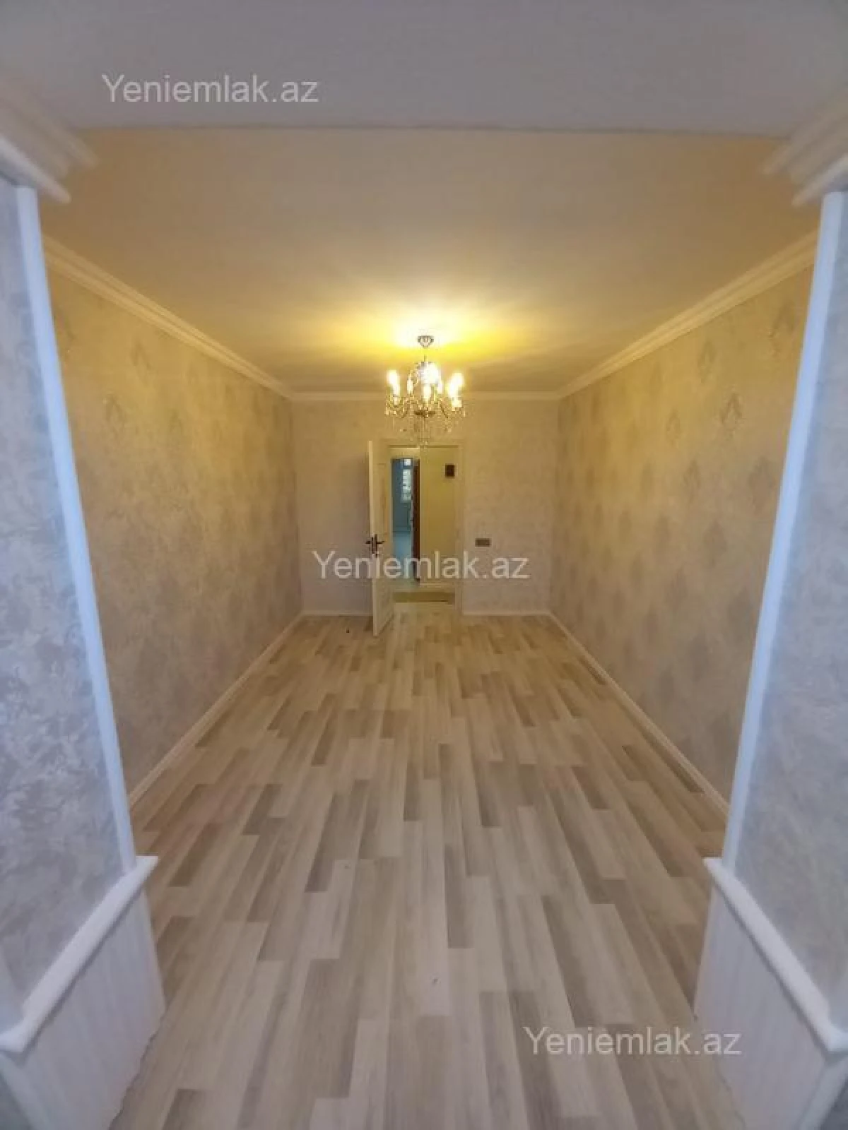 Satılır 3 otaqlı köhnə tikili 75 m²