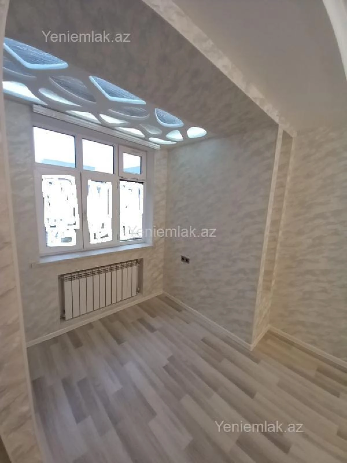 Satılır 3 otaqlı köhnə tikili 75 m²