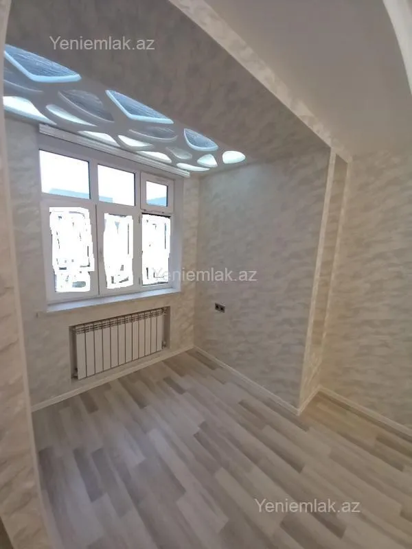 Satılır 3 otaqlı köhnə tikili 75 m²