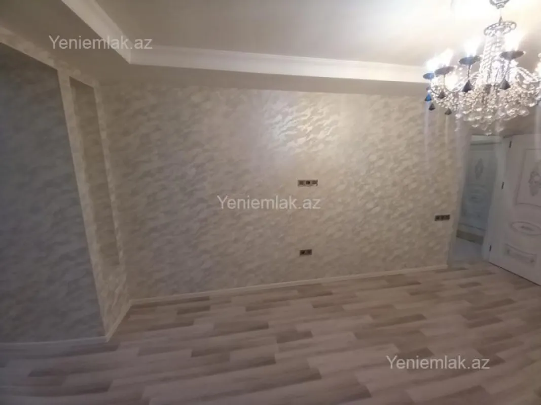 Satılır 3 otaqlı köhnə tikili 75 m²