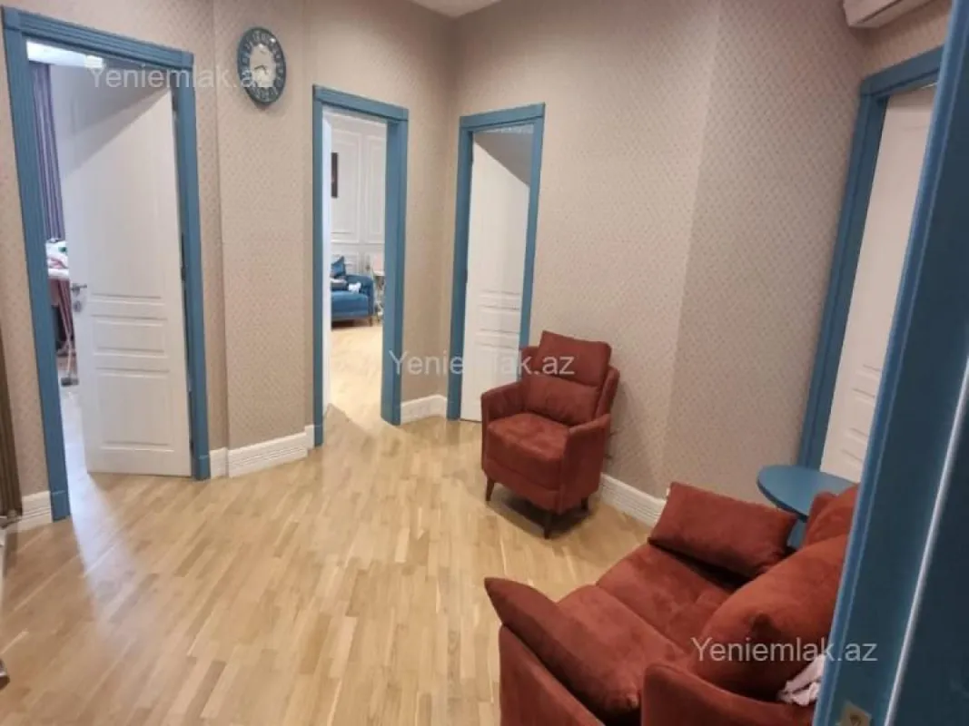 Satılır 3 otaqlı yeni tikili 110 m²