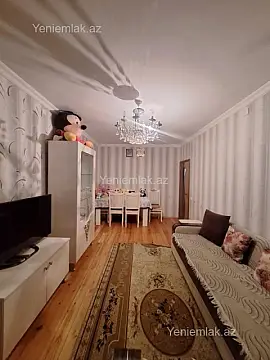 Satılır 3 otaqlı köhnə tikili 72 m²