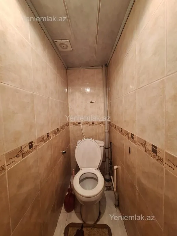 Satılır 3 otaqlı köhnə tikili 72 m²