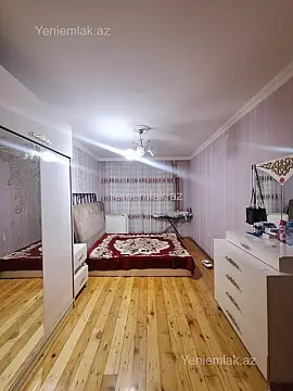 Satılır 3 otaqlı köhnə tikili 72 m²