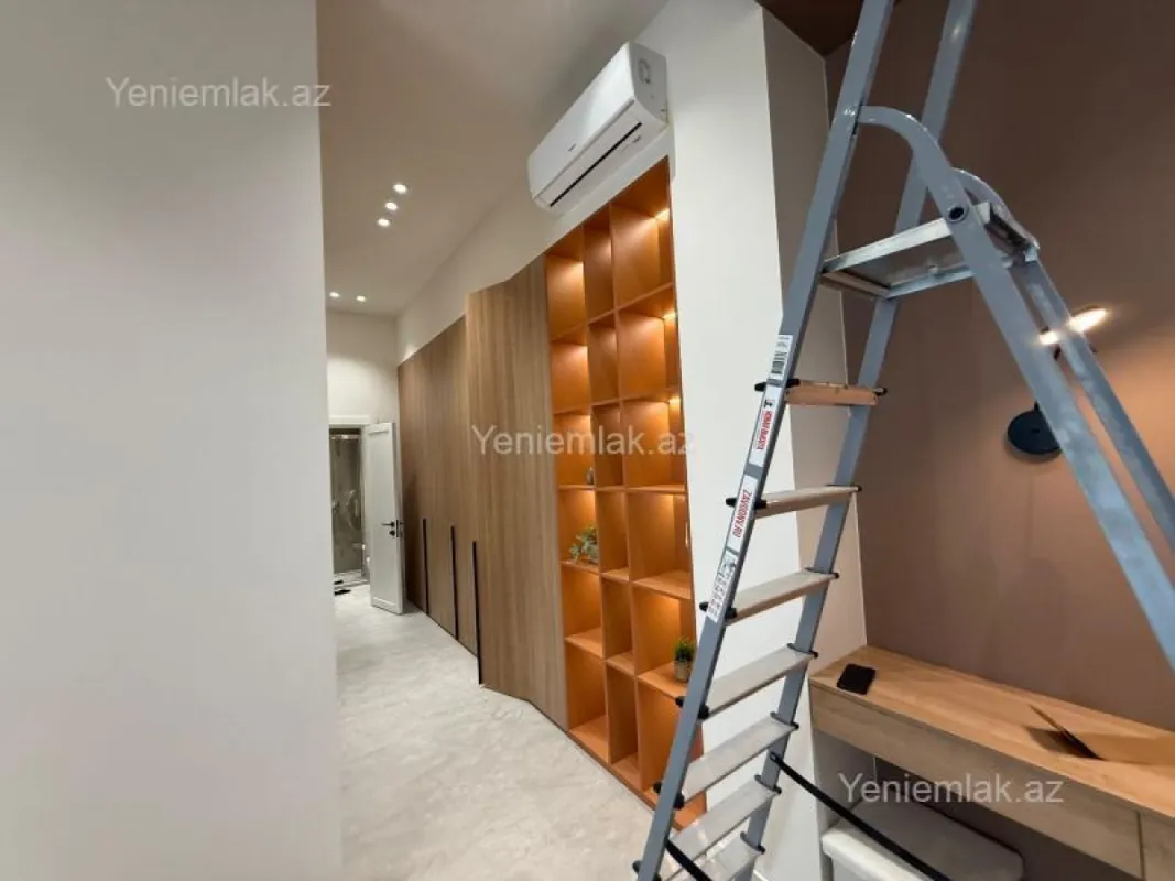 Satılır 3 otaqlı yeni tikili 88 m²