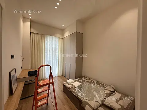 Satılır 3 otaqlı yeni tikili 88 m²