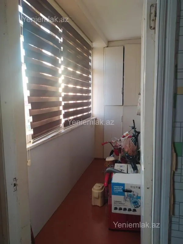 Satılır 3 otaqlı köhnə tikili 75 m²