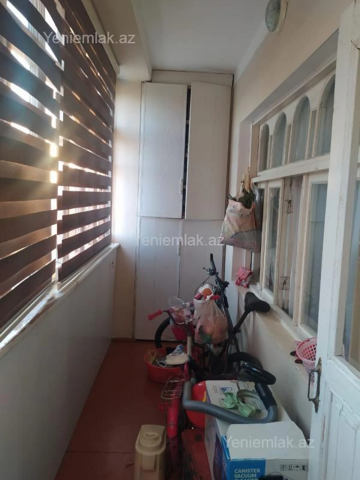 Satılır 3 otaqlı köhnə tikili 75 m²