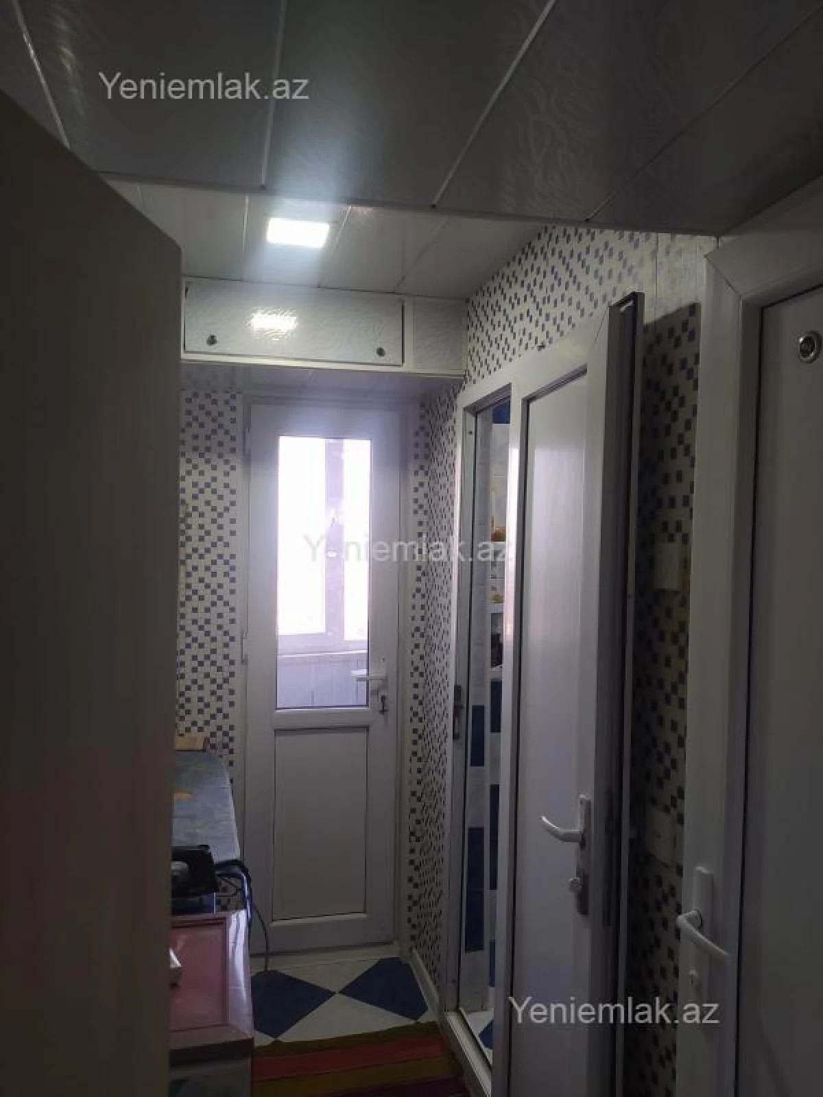 Satılır 3 otaqlı köhnə tikili 75 m²