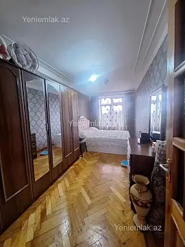 Satılır 3 otaqlı köhnə tikili 70 m²