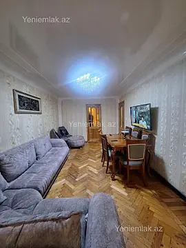 Satılır 3 otaqlı köhnə tikili 70 m²