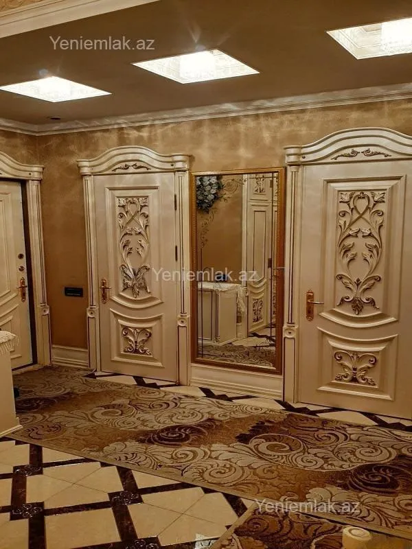 Satılır 3 otaqlı yeni tikili 140 m²