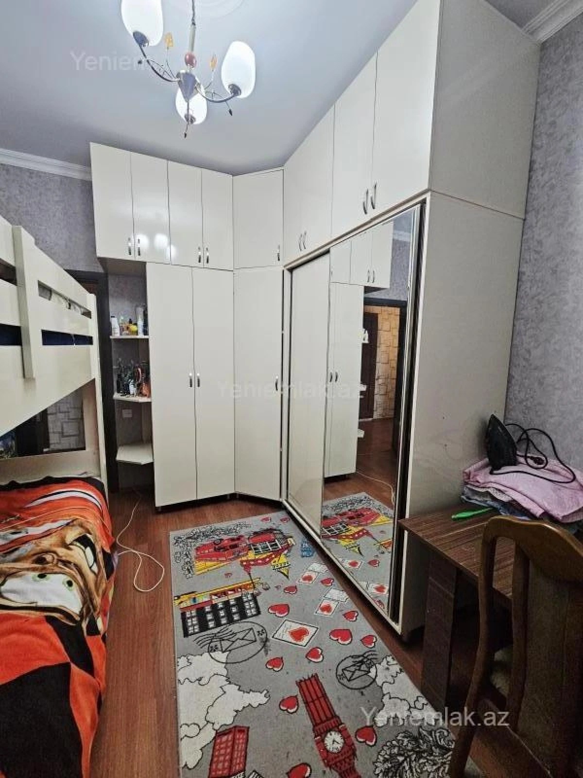 Satılır 2 otaqlı yeni tikili 60 m²