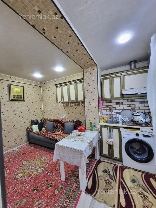 Satılır 2 otaqlı köhnə tikili 50 m²
