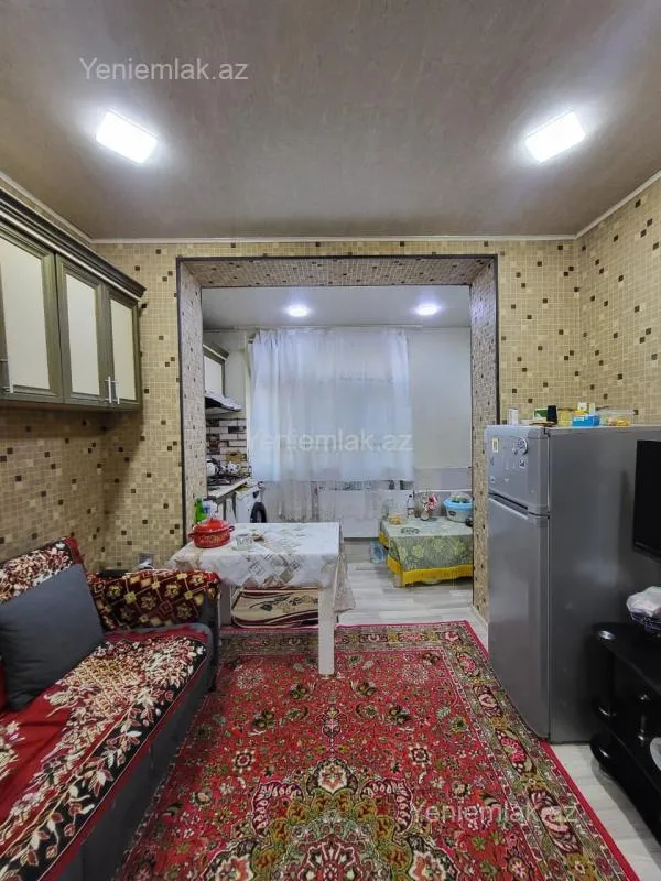 Satılır 2 otaqlı köhnə tikili 50 m²