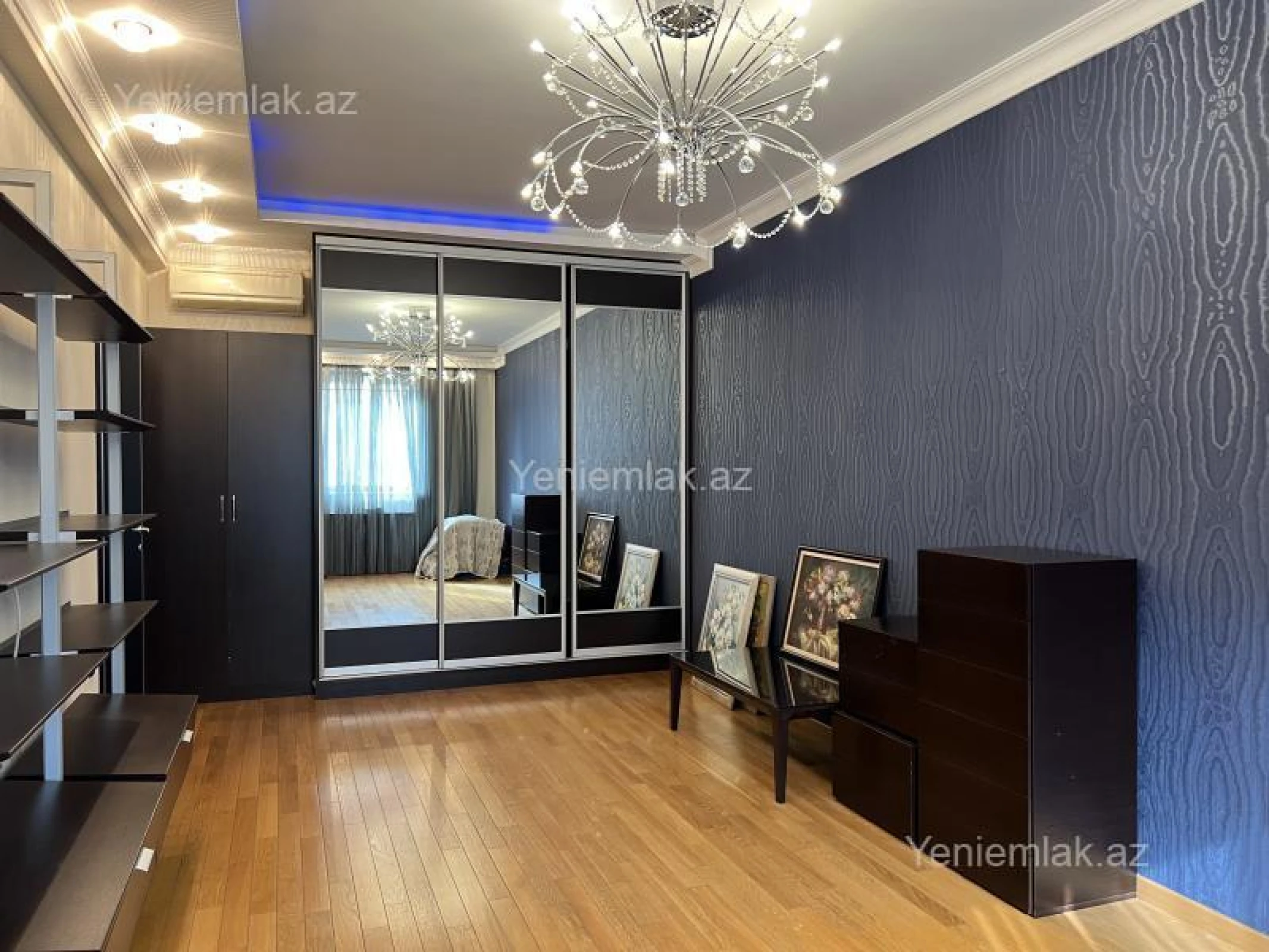 Satılır 4 otaqlı yeni tikili 217 m²