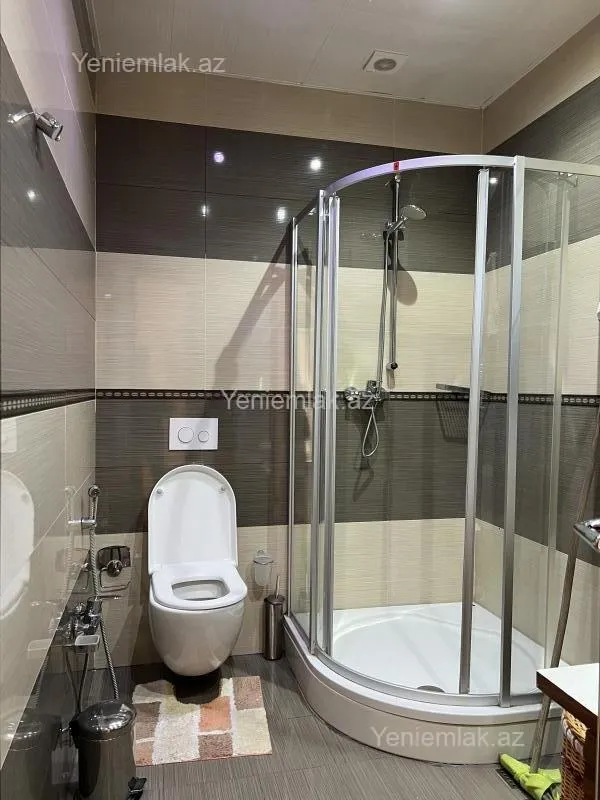 Satılır 4 otaqlı yeni tikili 217 m²
