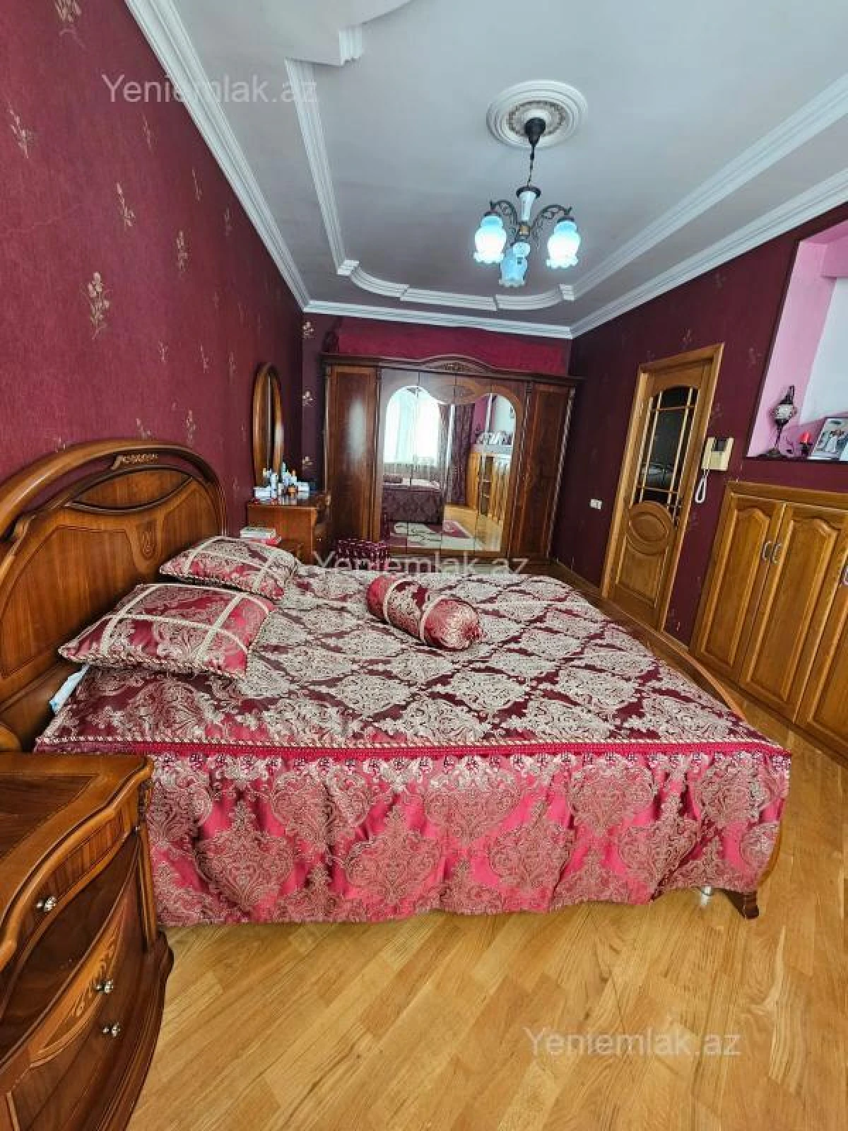 Satılır 3 otaqlı yeni tikili 141 m²