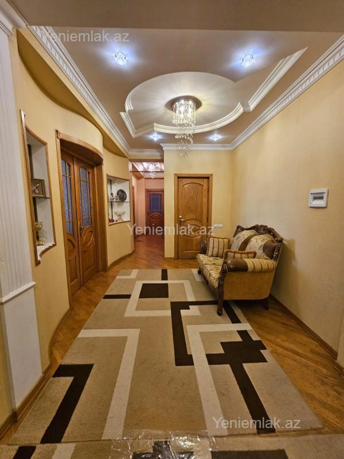 Satılır 3 otaqlı yeni tikili 141 m²